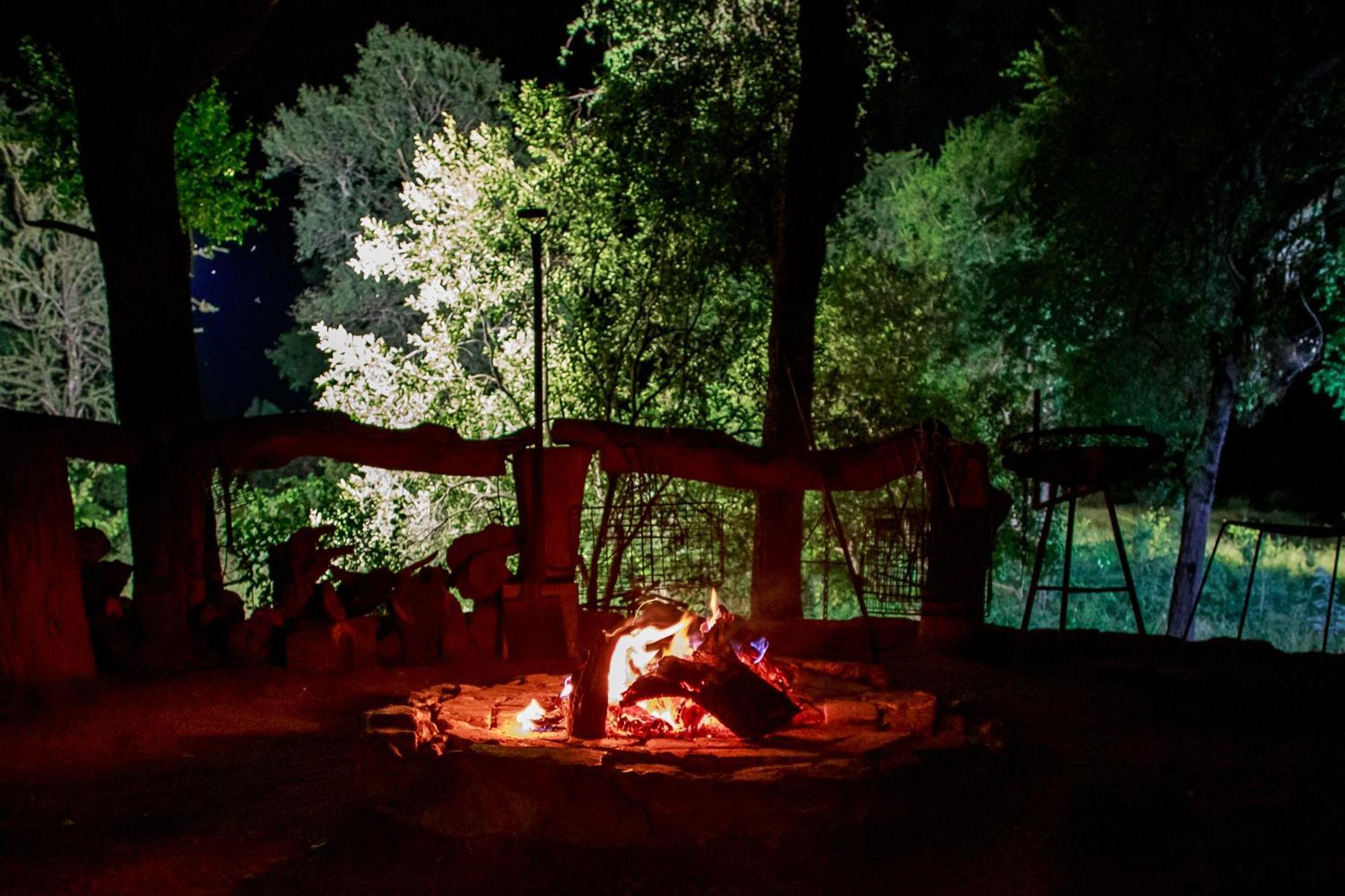 Sable Creek Safari Lodge تزانين المظهر الخارجي الصورة